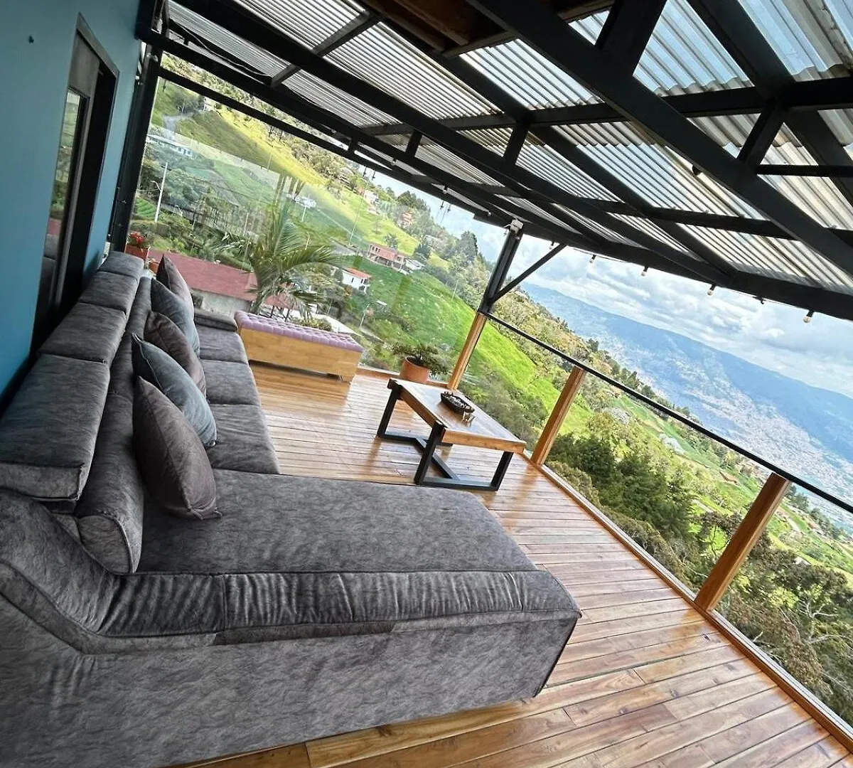 Lp Finca La Pergola, Naturaleza Con Lujo Y Una Increible Vista A Todo Medellín Villa